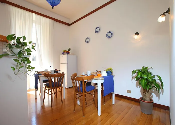 Tata Oda ve Kahvaltı 4*